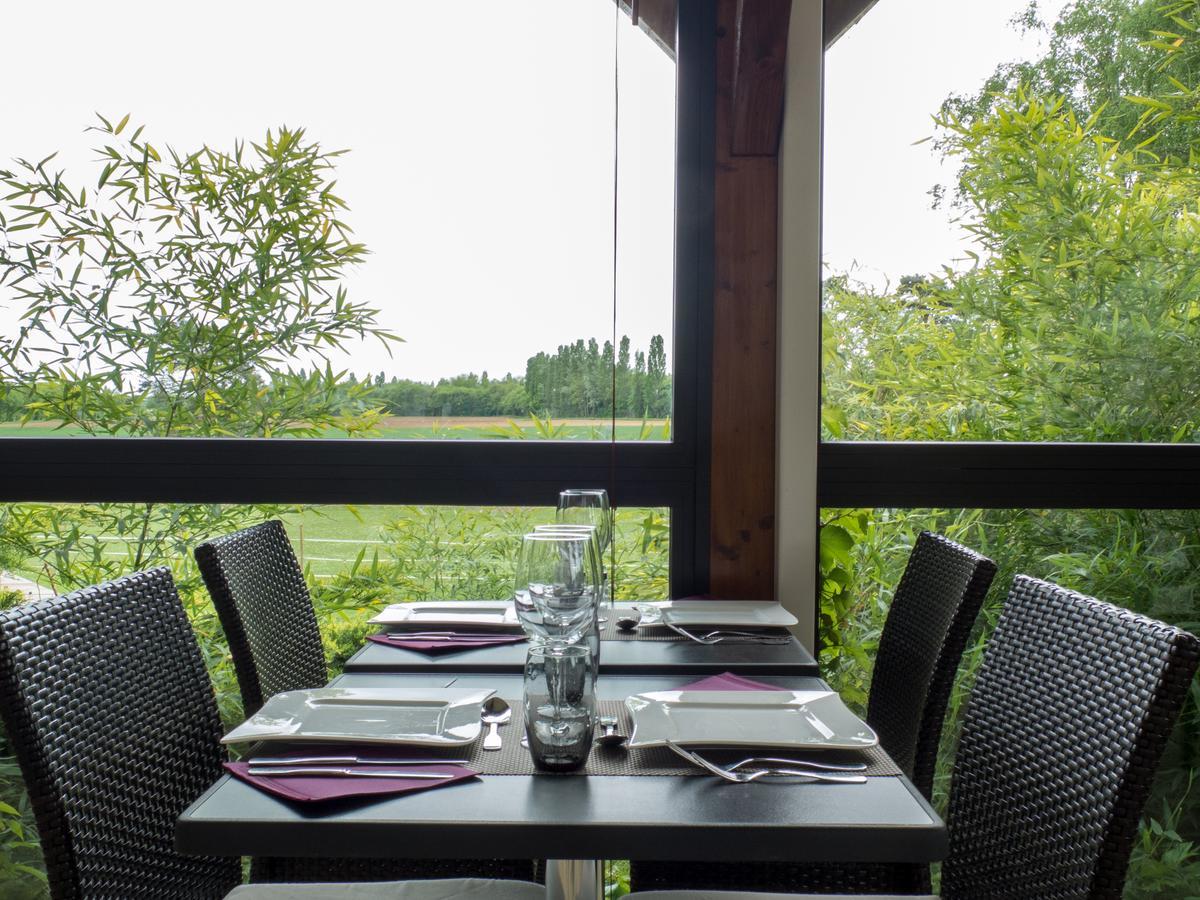 Logis Hotel Restaurant La Vieille Ferme, Macon Nord Sancé Eksteriør billede