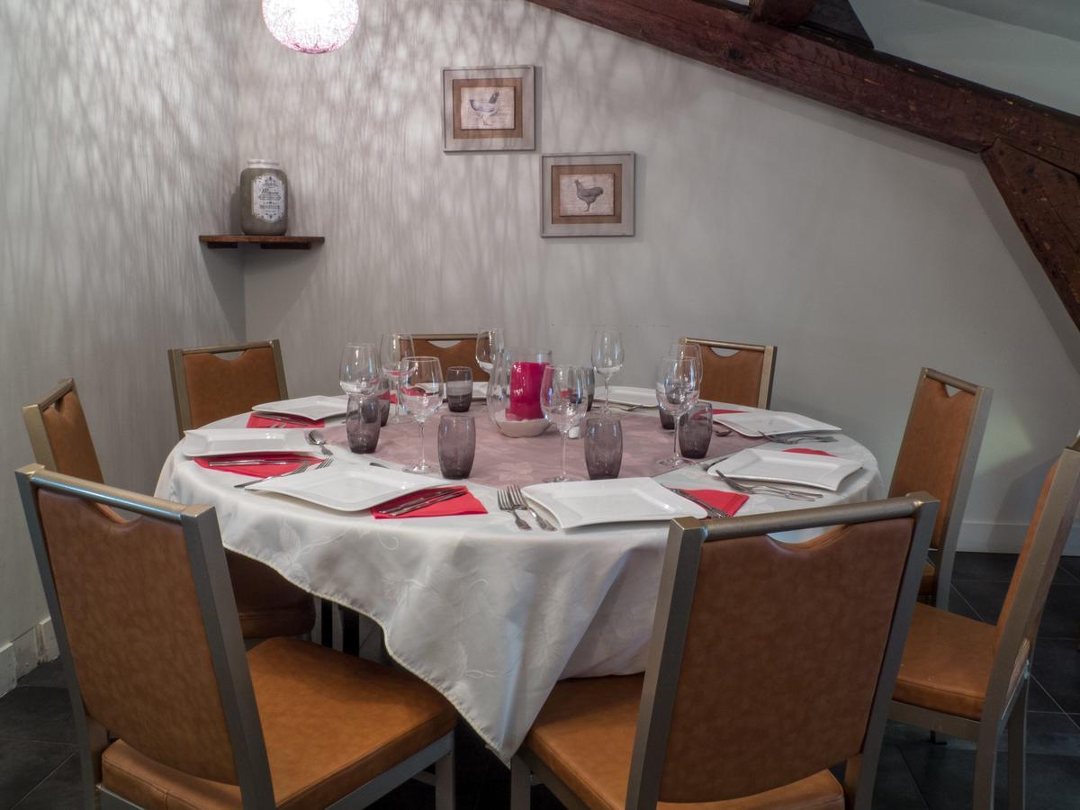Logis Hotel Restaurant La Vieille Ferme, Macon Nord Sancé Eksteriør billede