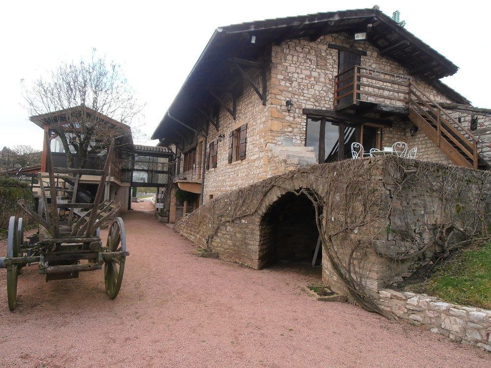 Logis Hotel Restaurant La Vieille Ferme, Macon Nord Sancé Eksteriør billede