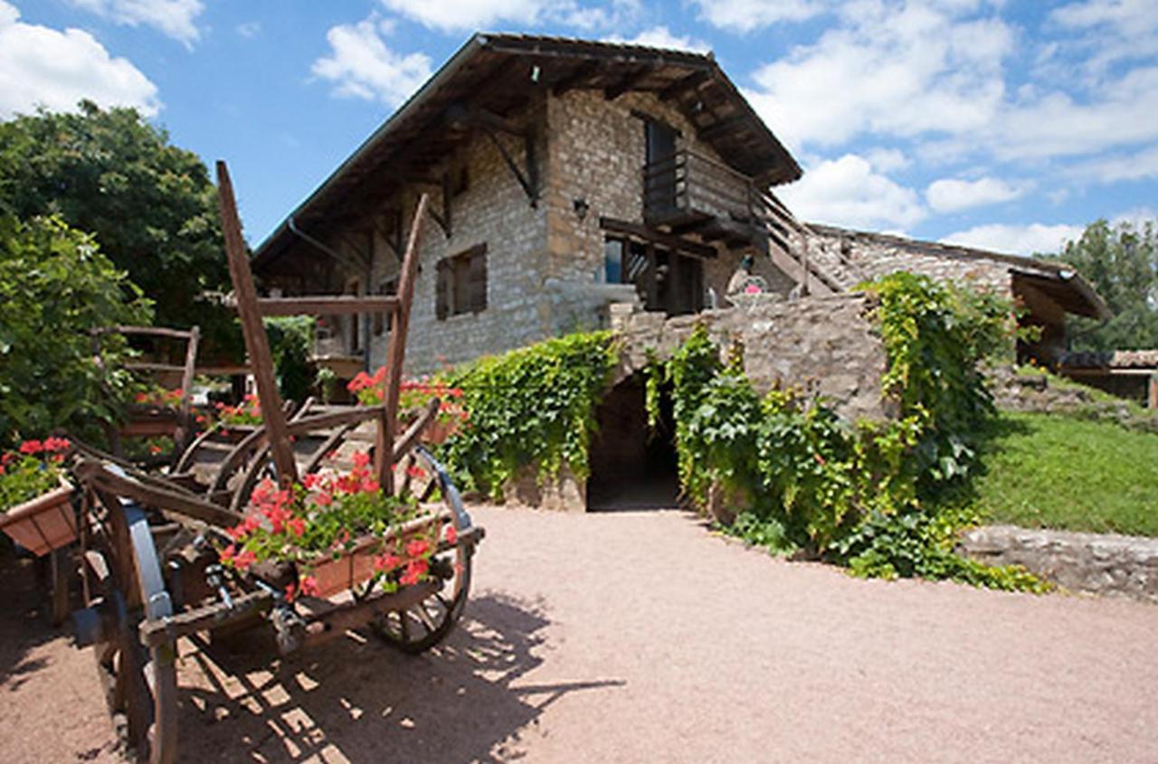 Logis Hotel Restaurant La Vieille Ferme, Macon Nord Sancé Eksteriør billede